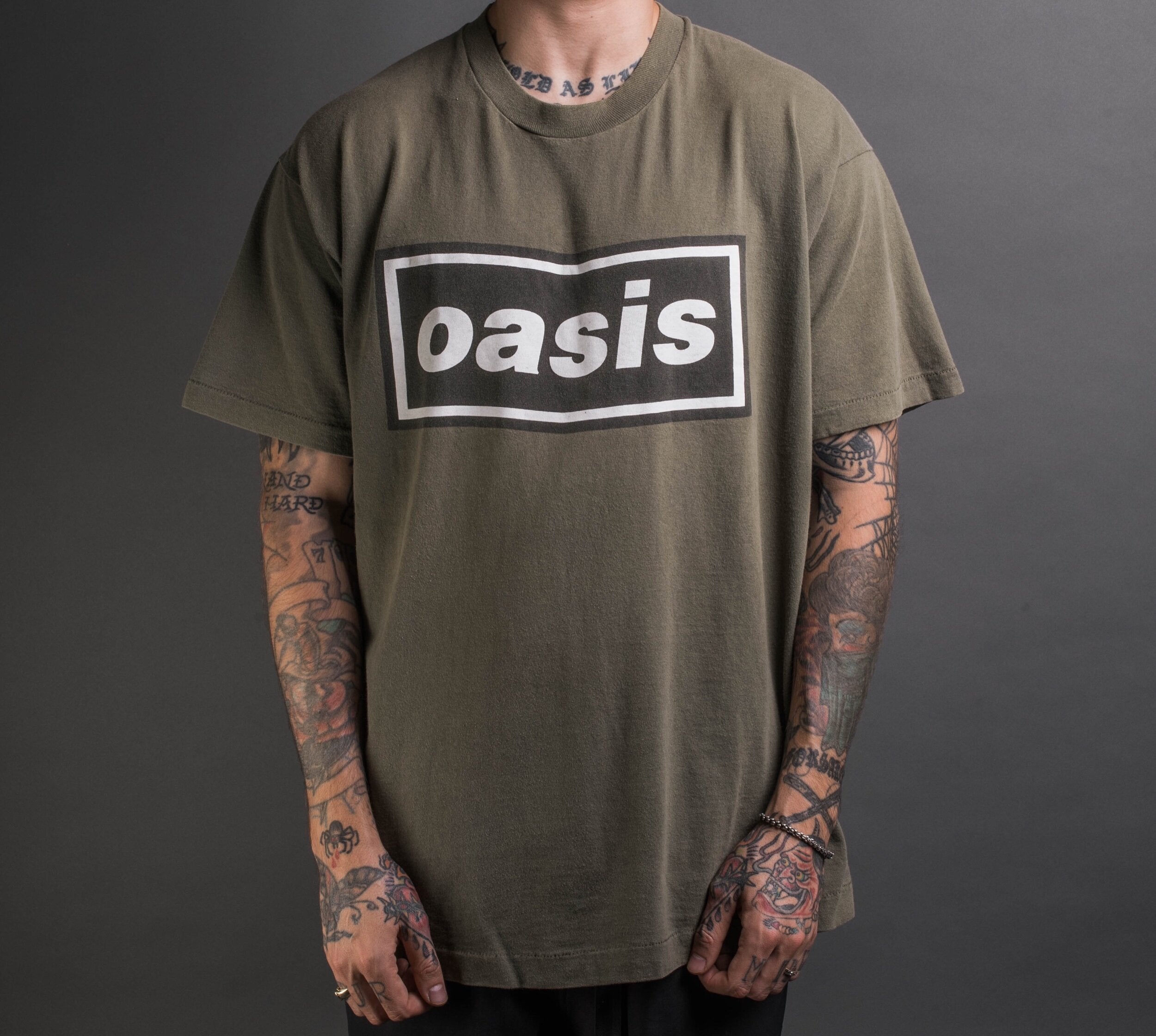 Vintage 90's Oasis Box Logo T-Shirt – Mills Vintage USA