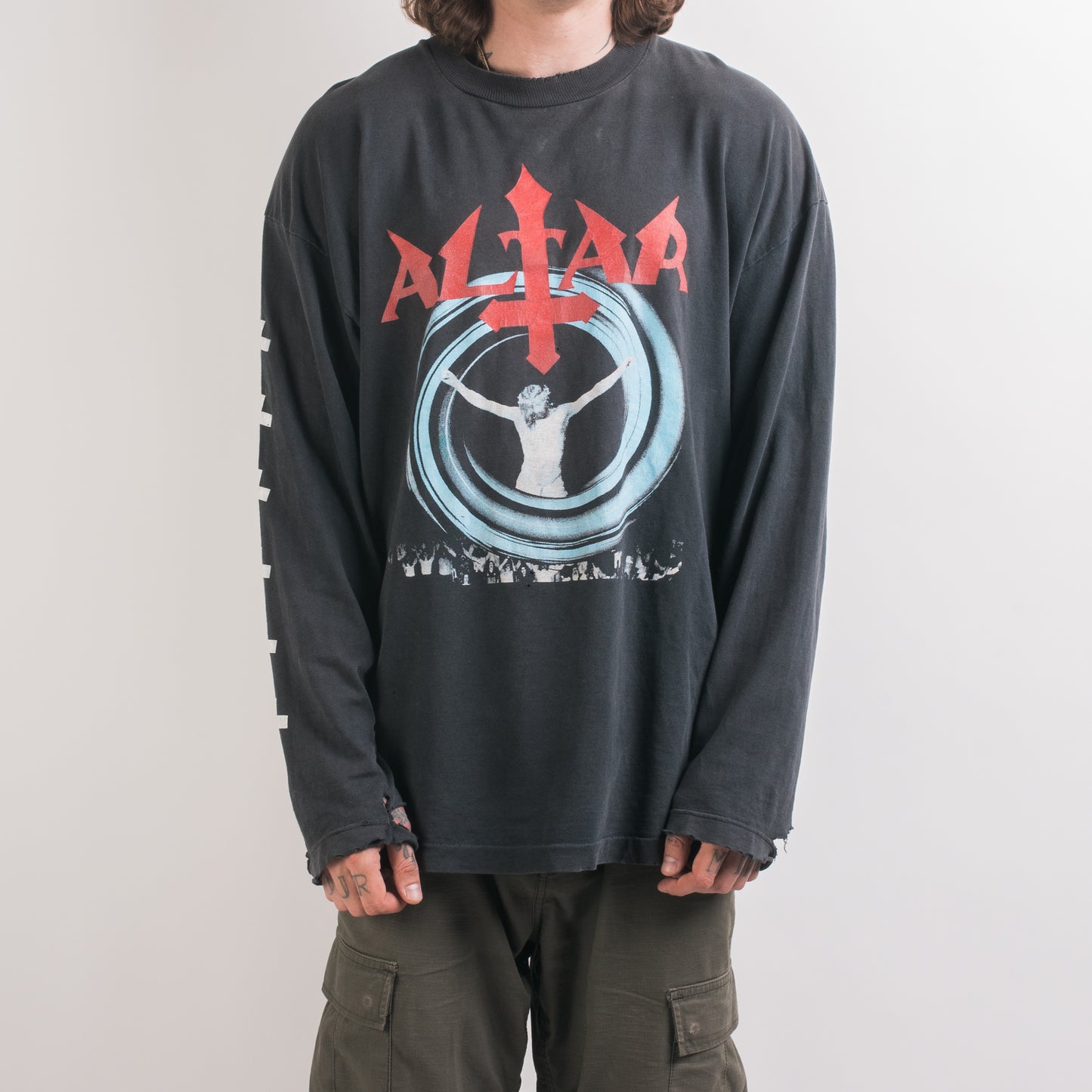 Vintage 90’s Altar Stop The Madness Longsleeve