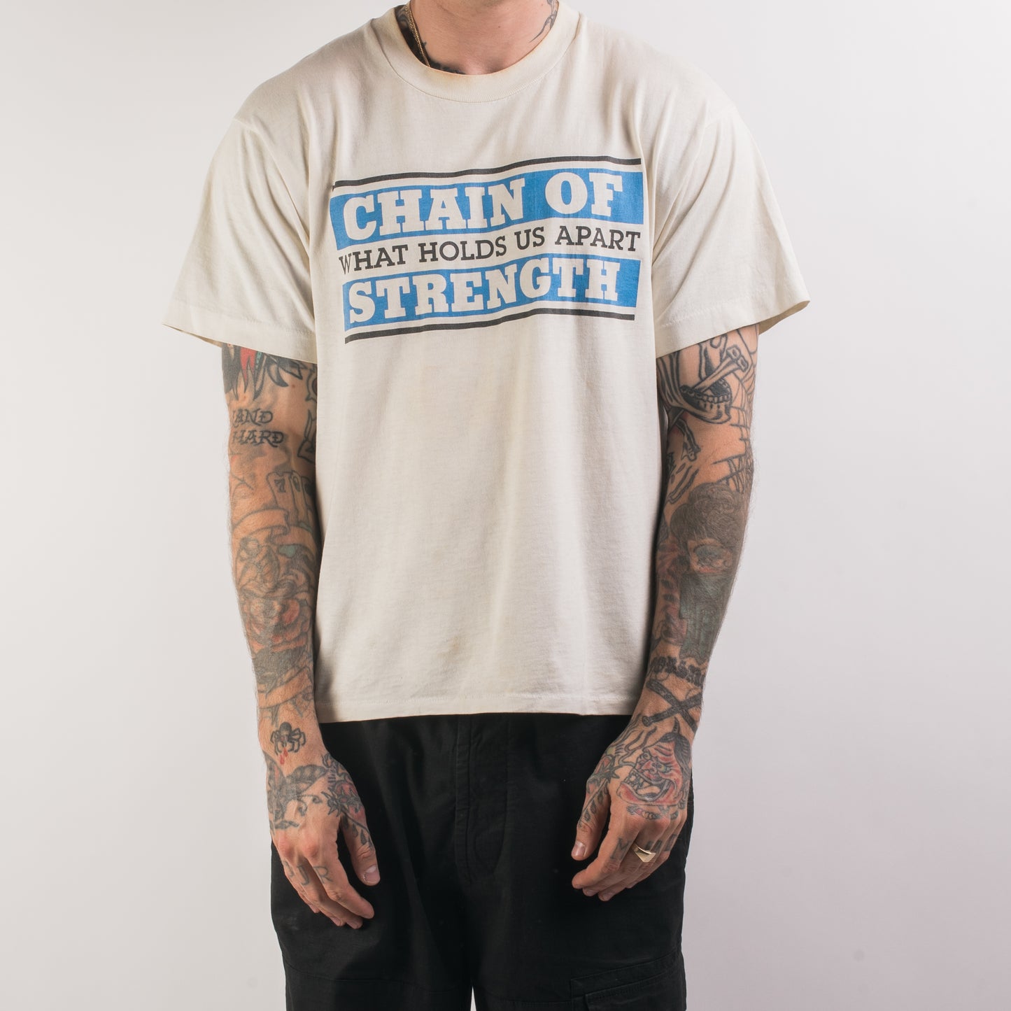 Vintage 90’s Chain Of Strength What Holds Us Apart T-Shirt