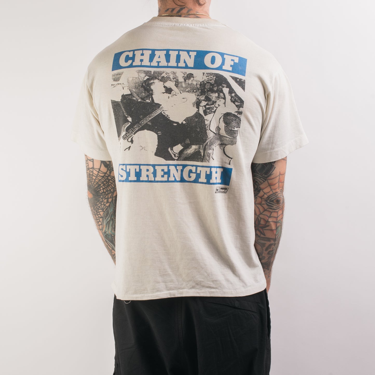 Vintage 90’s Chain Of Strength What Holds Us Apart T-Shirt