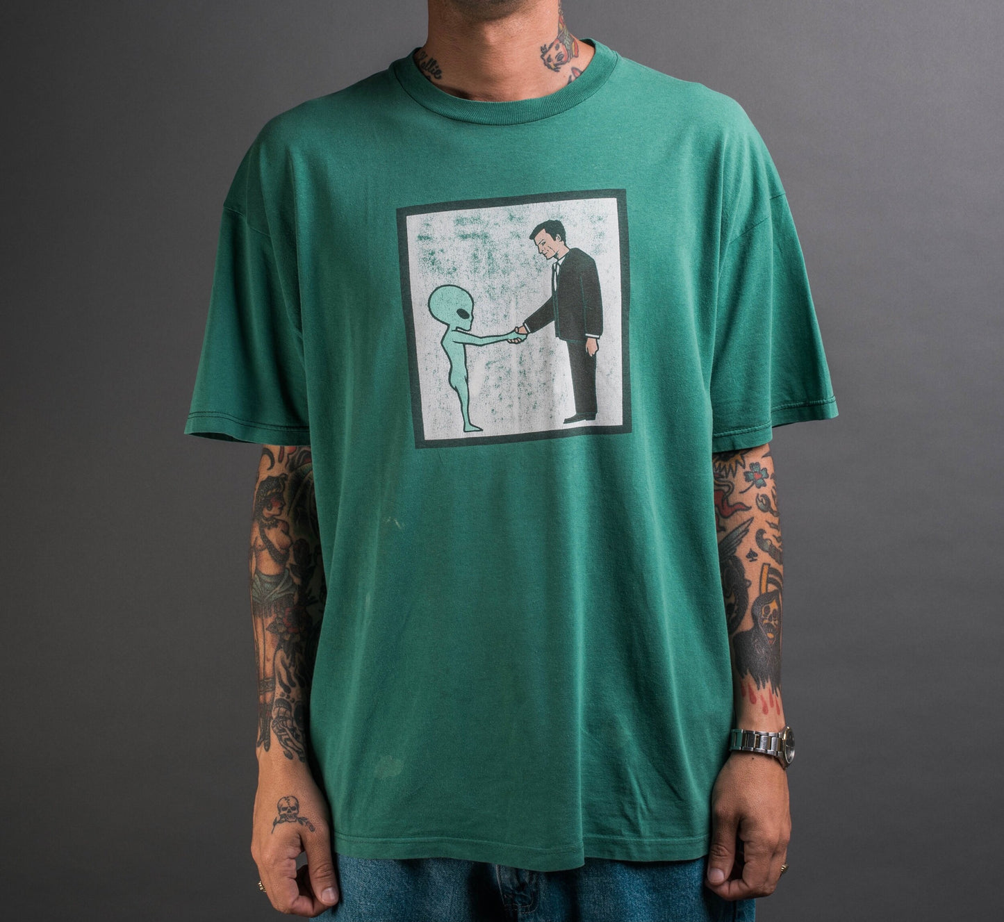 Vintage 90’s Helmet Alien Handshake T-Shirt