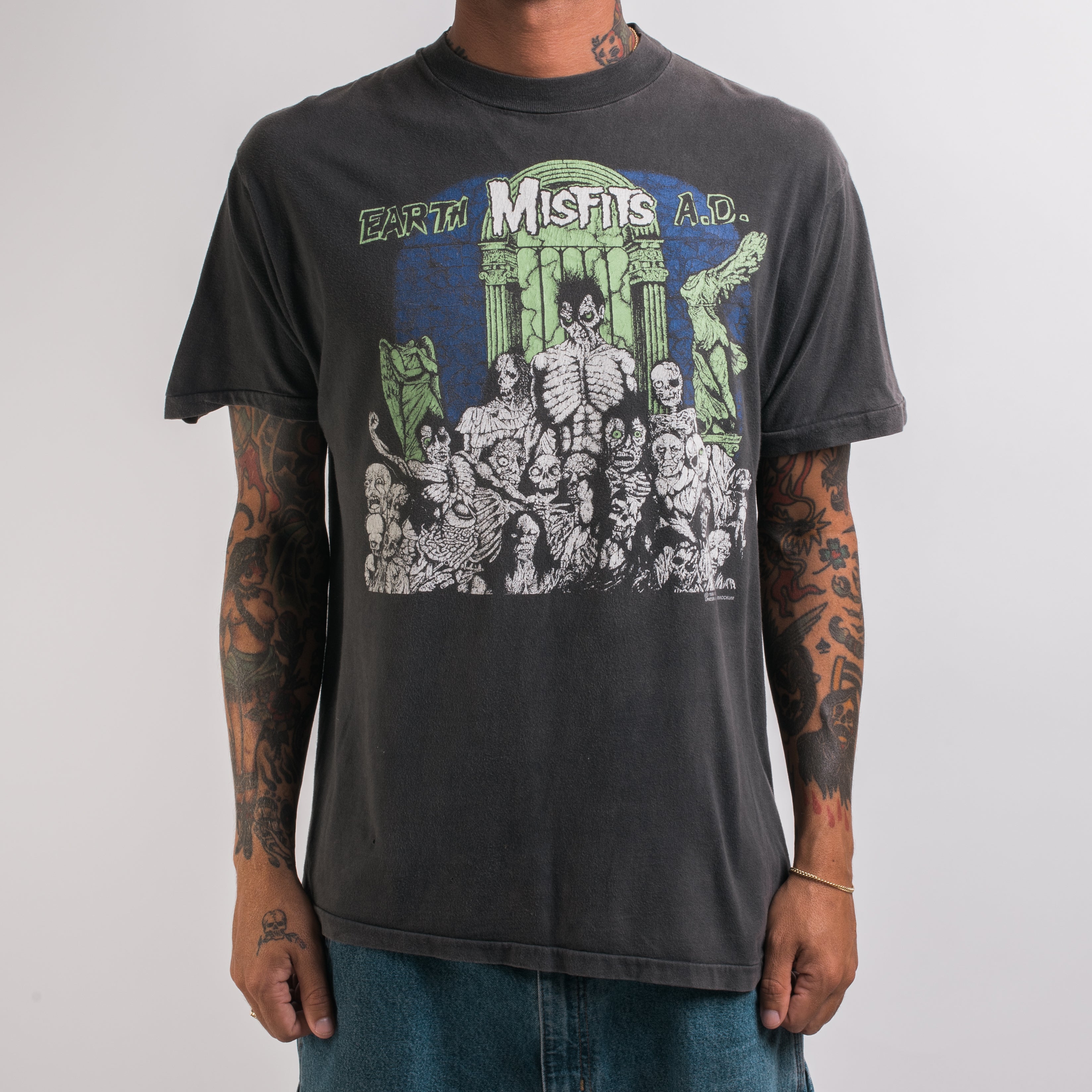 Vintage 1990 Misfits Earth AD T-Shirt – Mills Vintage USA