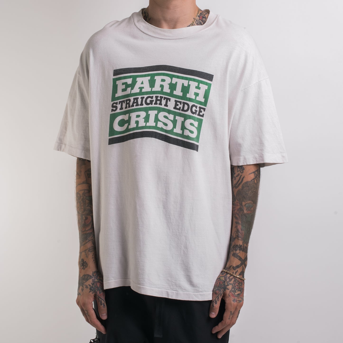 Vintage 90’s Earth Crisis Chain Of Strength Rip T-Shirt